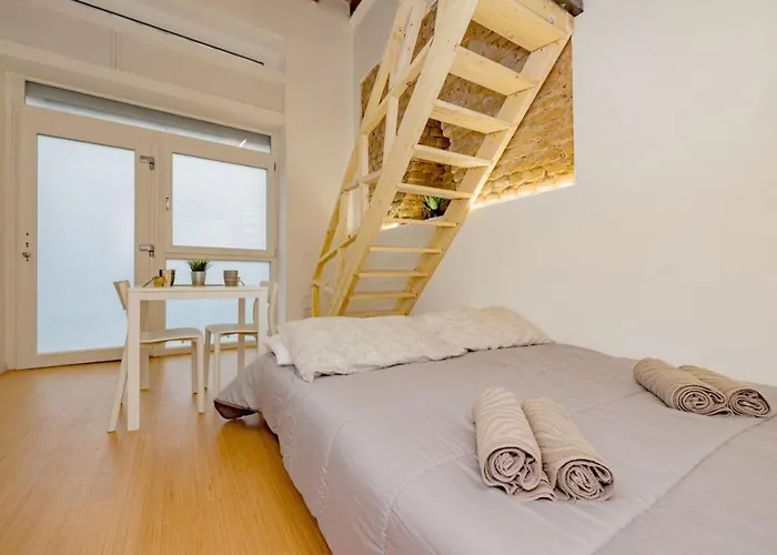 1cli19 -duomo-loreto- - Boho-style Daire Milano